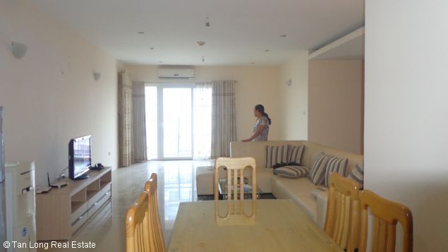 03 bedrooms Serviced apartment for rent in M5 Nguyen Chi Thanh street, Dong Da district. 1