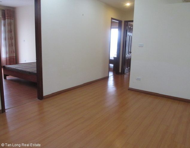 03 nice bedrooms apartment rental in N05 Trung Hoa Nhan Chinh 1000 USD 1