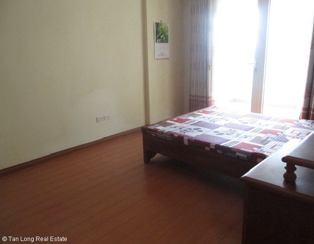 03 nice bedrooms apartment rental in N05 Trung Hoa Nhan Chinh 1000 USD 2