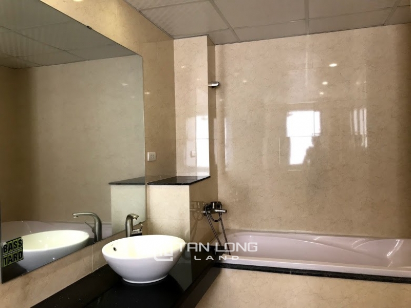130sqm- 3bed in Au co street, Tay ho district 6