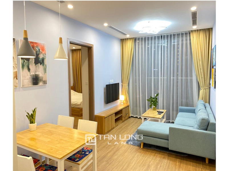 2 Bedroom Apartment for Lease in Vinhomes West Point Furnished Bright 5
