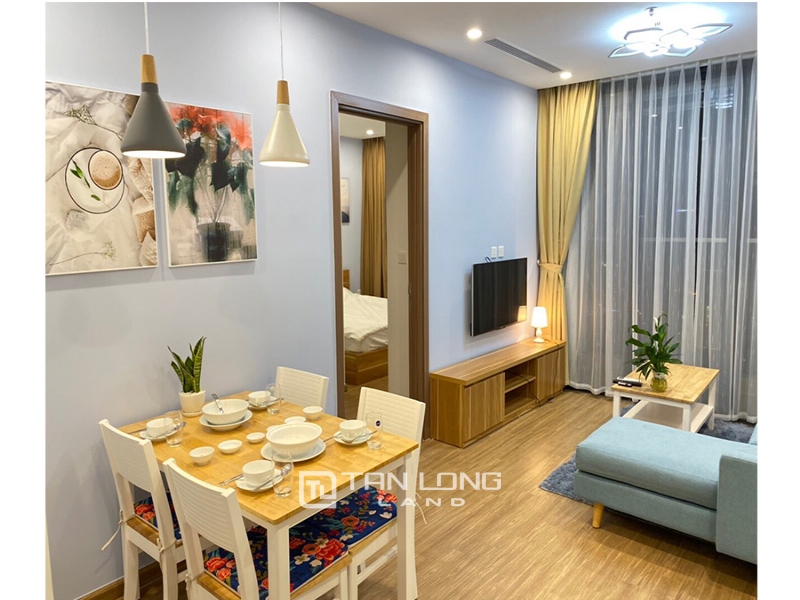 2 Bedroom Apartment for Lease in Vinhomes West Point Furnished Bright 6