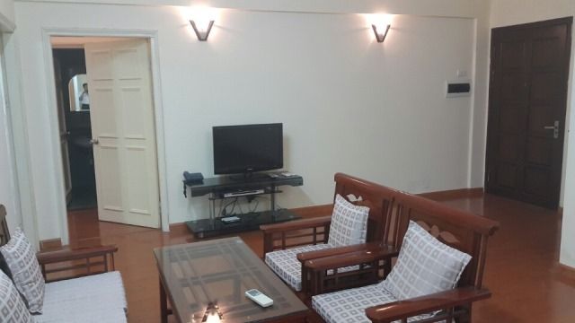 2 bedroom apartment for rent in Vimeco, Hoang Minh Giam str, Hanoi