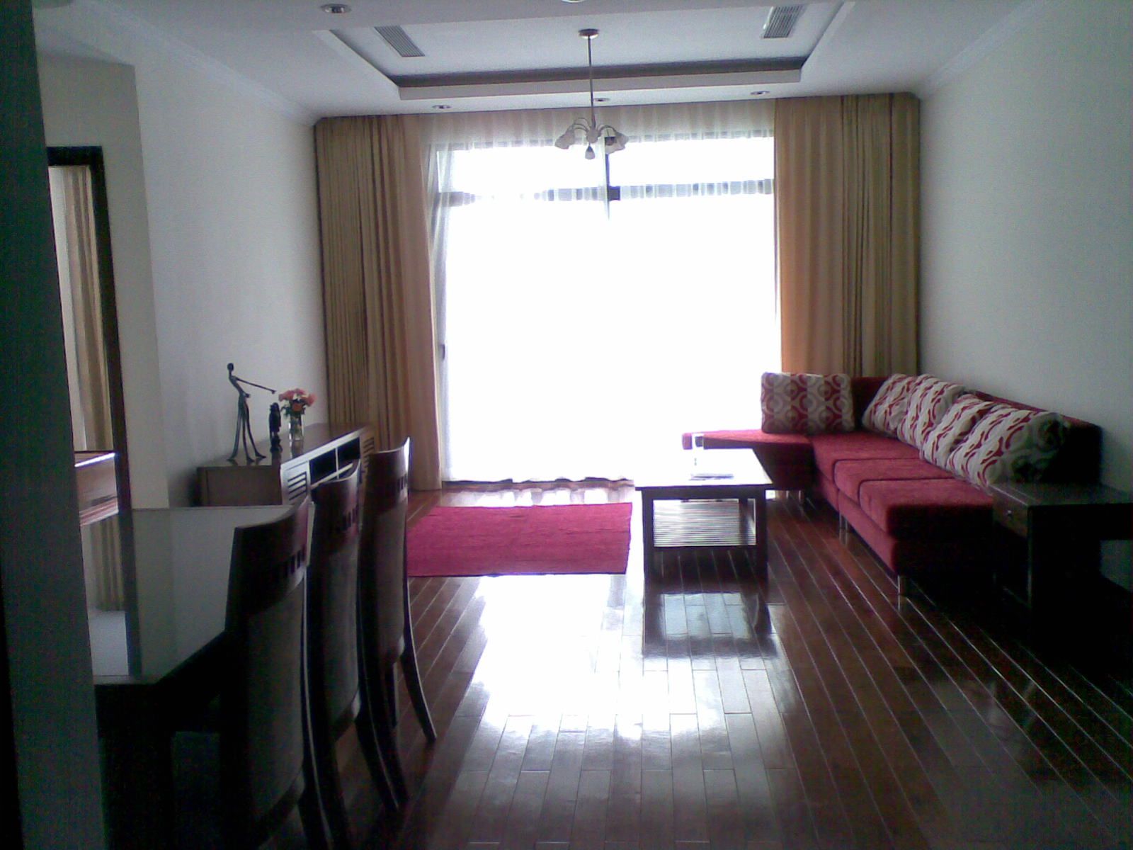 2 bedroom apartment for rent in Vincom Center, Mai Hac De str, Hai Ba Trung dist