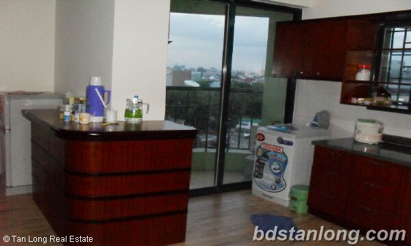 2 bedroom apartment for rent in Vuon Xuan building, Dong Da, Ha Noi 3