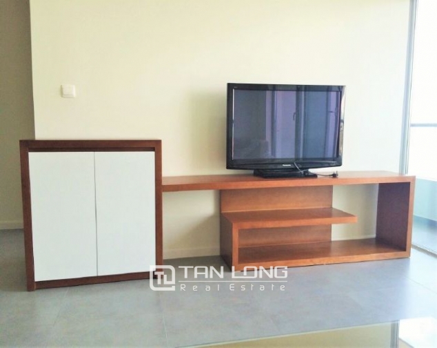 2 bedroom apartment with lakeview for rent in Watermark, Tay Ho dist, Hanoi 2