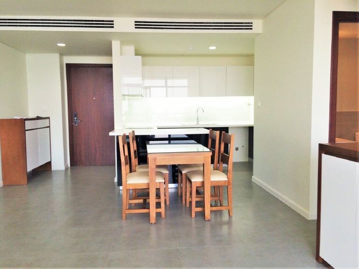 2 bedroom apartment with lakeview for rent in Watermark, Tay Ho dist, Hanoi