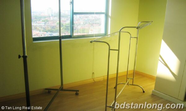 2 bedrooms apartment for rent in Thang Long international village 6