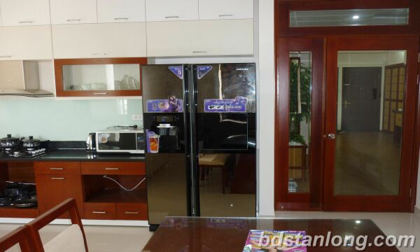  2 bedrooms apartment for rent in Vimeco building, Cau Giay