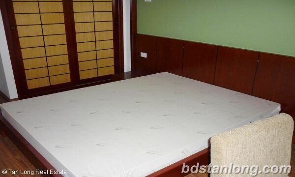 2 bedrooms apartment for rent in Vimeco building, Cau Giay 6