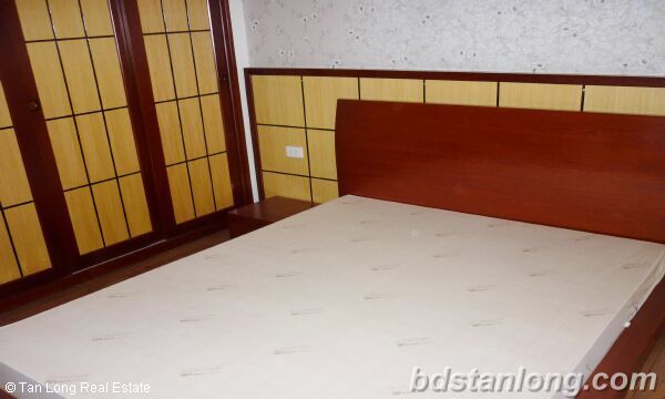 2 bedrooms apartment for rent in Vimeco building, Cau Giay 7