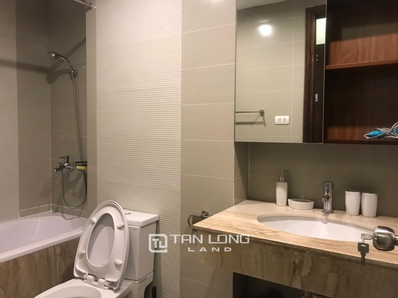 2 bedrooms apartment for rent in Xuan Dieu street, Tay ho district 6