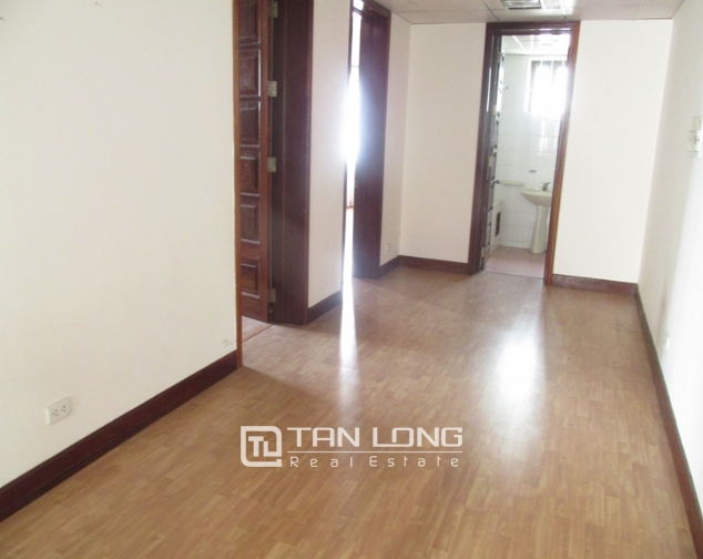 2 storey villa in Thanh Cong to rent, availbale pool and parking area 5