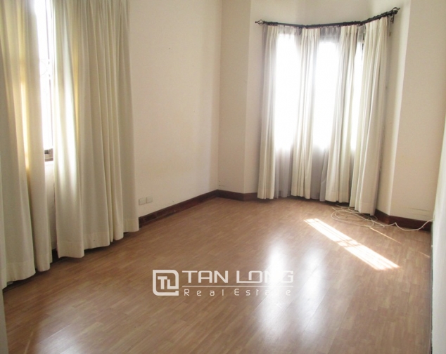 2 storey villa in Thanh Cong to rent, availbale pool and parking area 7