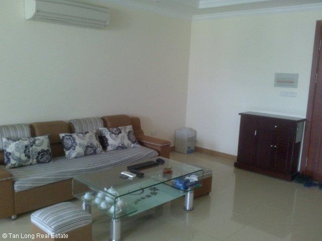 3 bedroom apartment for lease in Green Park, Cau Giay dist 1