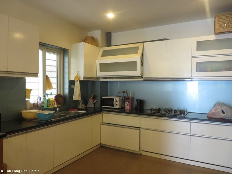 3 bedroom apartment for lease in M5 Nguyen Chi Thanh, Dong Da dist 4