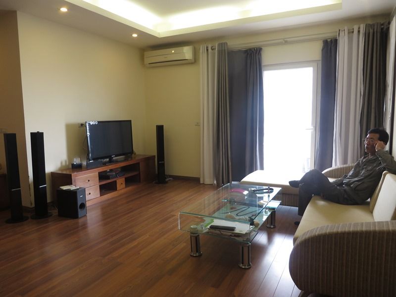 3 bedroom apartment for lease in M5 Nguyen Chi Thanh, Dong Da dist