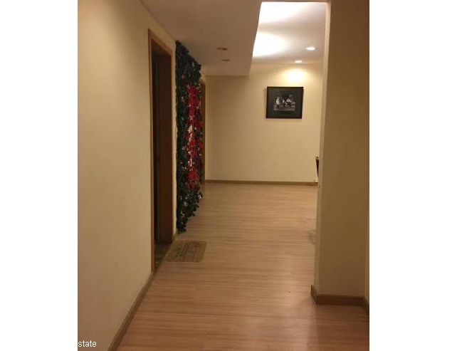 3 bedroom apartment for rent in Sky City, 88 Lang Ha, Dong Da District 8