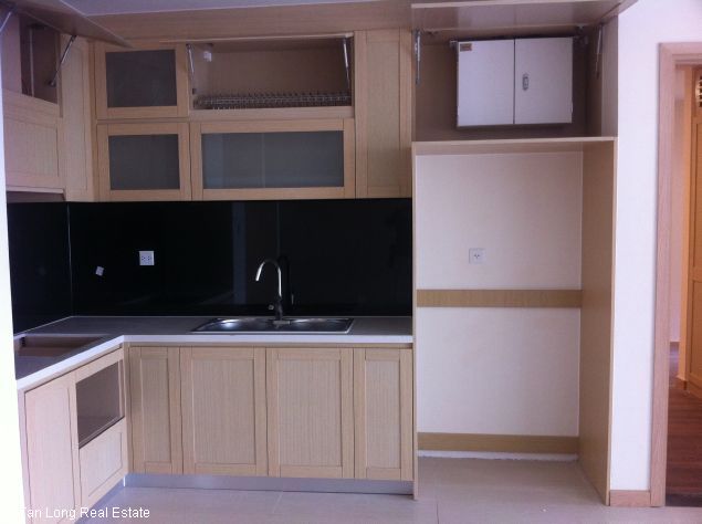3 bedroom apartment for rent in Thang Long NO1, Cau Giay district, basic furniture 3