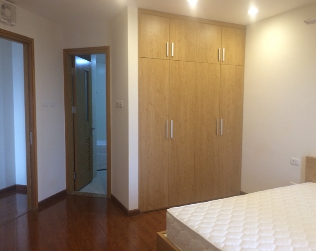 3 bedroom apartment rental in N04 Trung Hoa Nhan Chinh urban, Cau Giay district 10