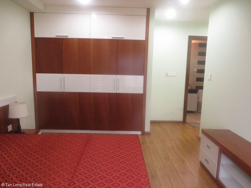 3 bedroom apartment with full furniture in Star City building to rent on Le Van Luong street, Cau Giay district 10