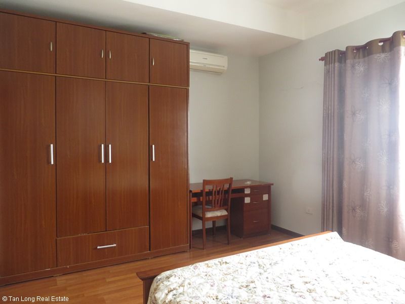 3 bedroom flat for lease in M5 Nguyen Chi Thanh, Dong Da dist, $900 1