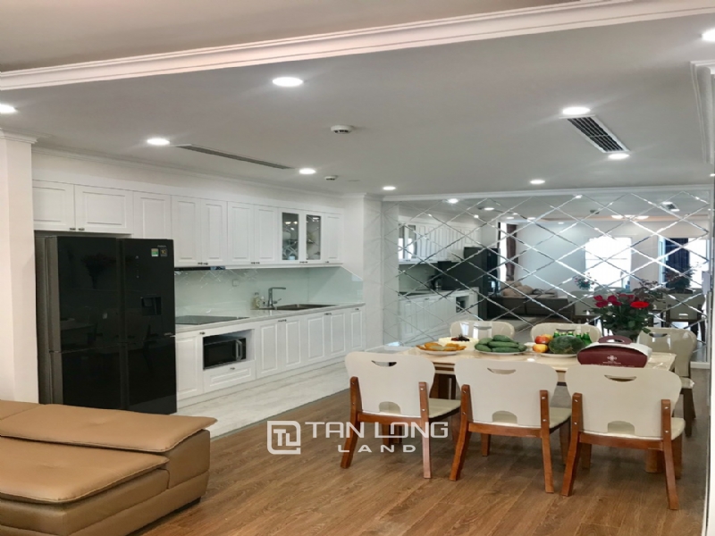 3 bedrooms apartment for rent with reasonable price in R2 – Sunshine Riverside Tay Ho 2