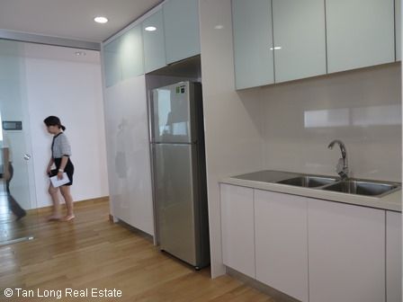 4 bedroom apartment for rent in Dolphin Plaza, Tran Binh str, Nam Tu Liem dist 5