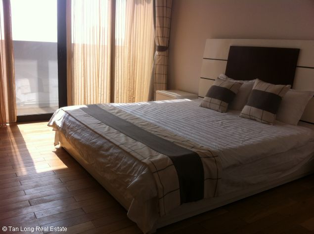 4 bedroom flat for rent in Dolphin Plaza, Nam Tu Liem district, nice design, fully furnished 6