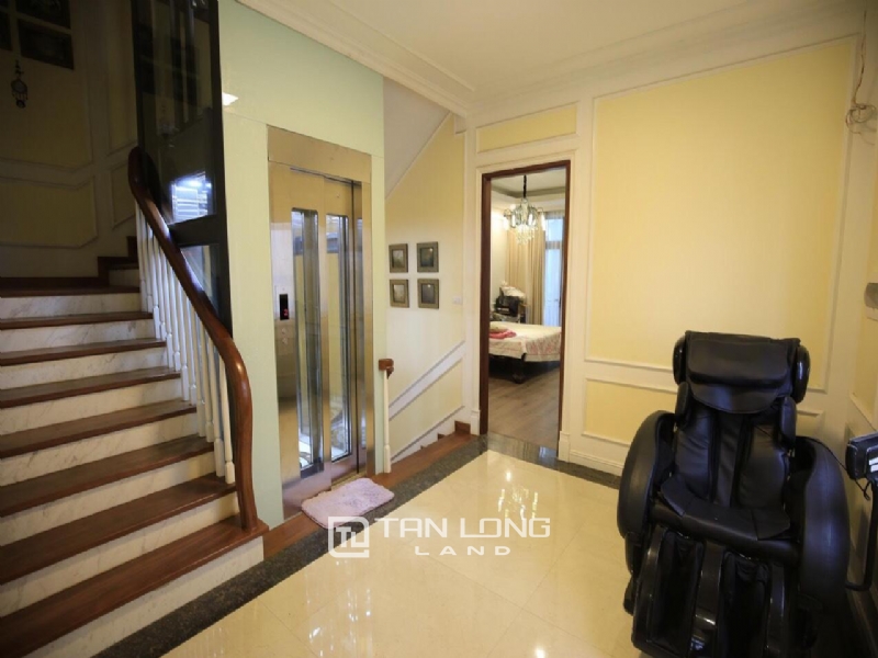 4-bedroom Duplex Villa in Vinhomes The Harmony for lease - Close to Vinschool 7