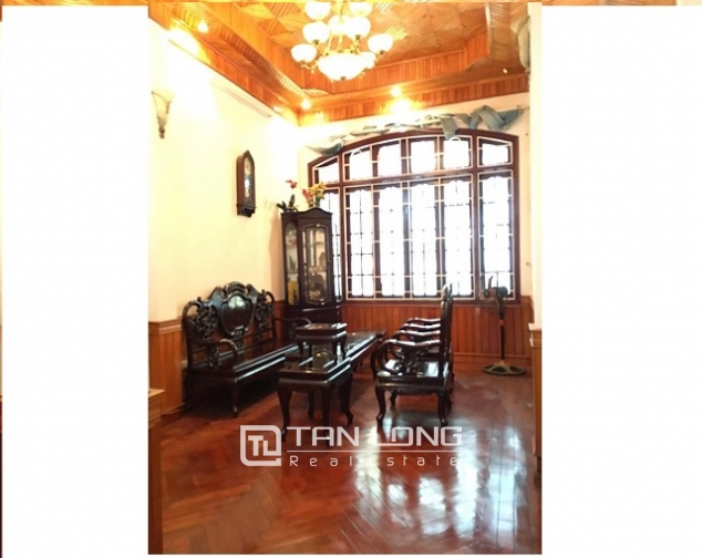 5 storey house for rent in Nguyen Phong Sac, classic decoration 1