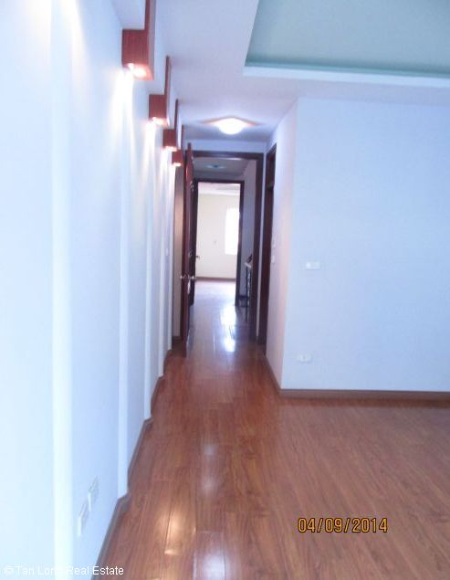 5.5 storey house for sale in Lang Ha, Dong Da district, Hanoi. 9