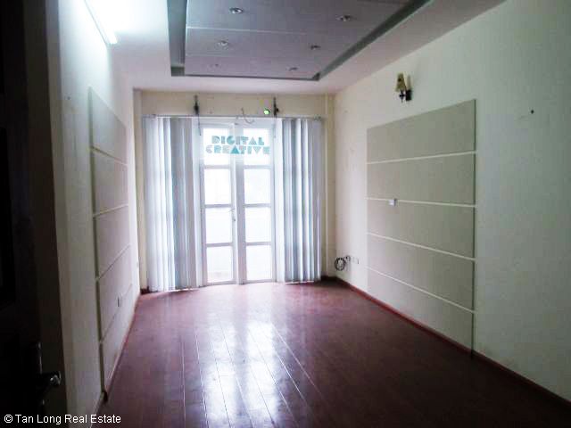 6 storey house for sale in Hao Nam street, Dong Da district, Hanoi. 5