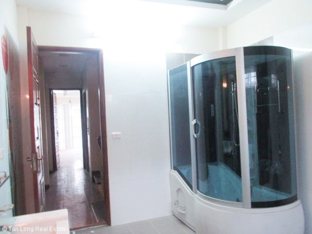 6 storey house for sale in Hao Nam street, Dong Da district, Hanoi. 1