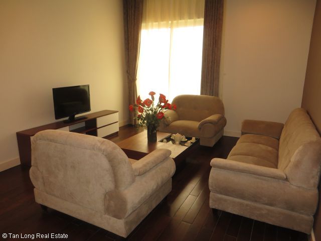 A beautiful 3 bedrooms apartment for rent in Lancaster, Ba Dinh district, Ha Noi 2