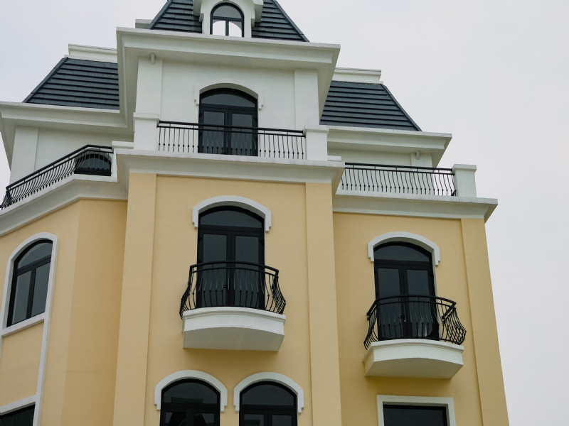 A brand-new semi-detached villa for rent in Sao Bien Vinhomes Ocean Park 2 The Empire 1
