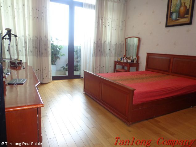 A luxury apartment for rent in Dolphin Plaza, My Dinh, Tu Liem District, Hanoi. 8