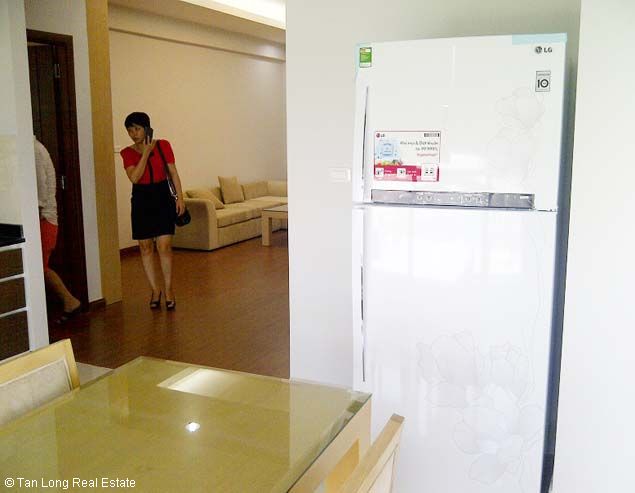 A new apartment for rent in Star Tower, Duong Dinh Nghe street, Cau Giay District, Hanoi. 6