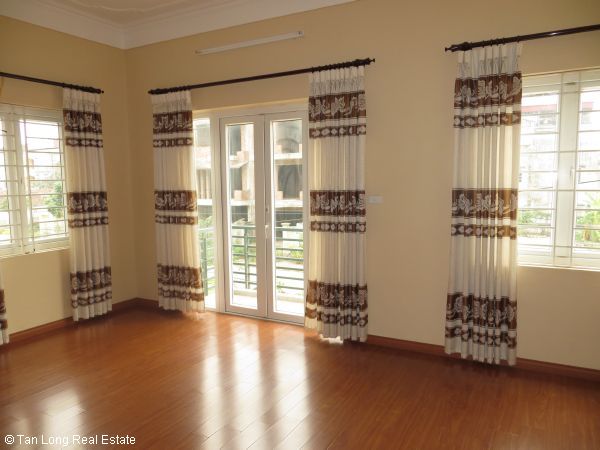 A quite almost furnished 5 bedroom house to rent in Sai Dong, Long Bien district, Hanoi 4
