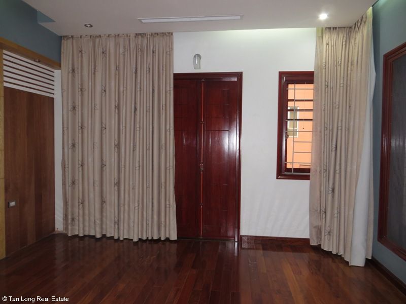 A semi furnished 5 bedroom house to rent on Pham Hung street, My Dinh 2, Nam Tu Liem district 2