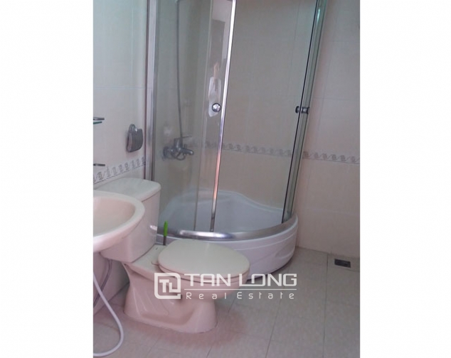 Airy 2 bedroom serviced apartment with park view for rent in Van Ho 2, Hai Ba Trung district 5