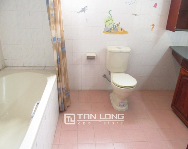 Amazing 3 bedroom apartment for rent in Thanh Cong, Dong Da district 2