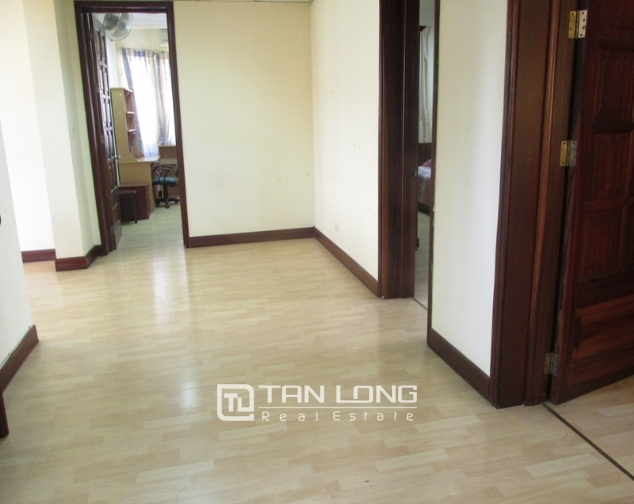 Amazing 3 bedroom apartment for rent in Thanh Cong, Dong Da district 9
