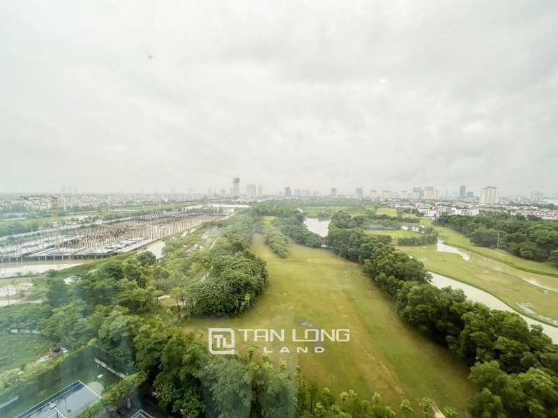 Amazing golf - view apartment for rent at L4 Ciputra 16