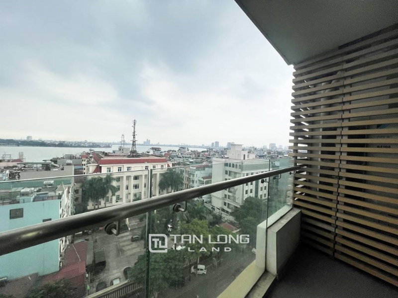 Amazing lake - view 3BRs apartment for rent in Watermark 18