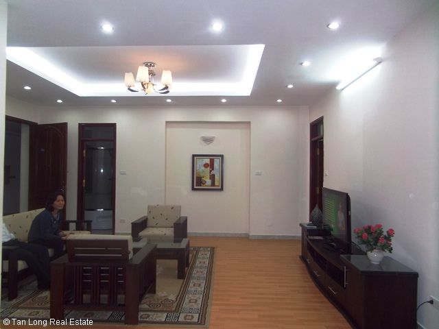 An elegant and spacious 2 bedroom apartment for rent in 34T, Trung Hoa Nhan Chinh, Cau Giay District 1