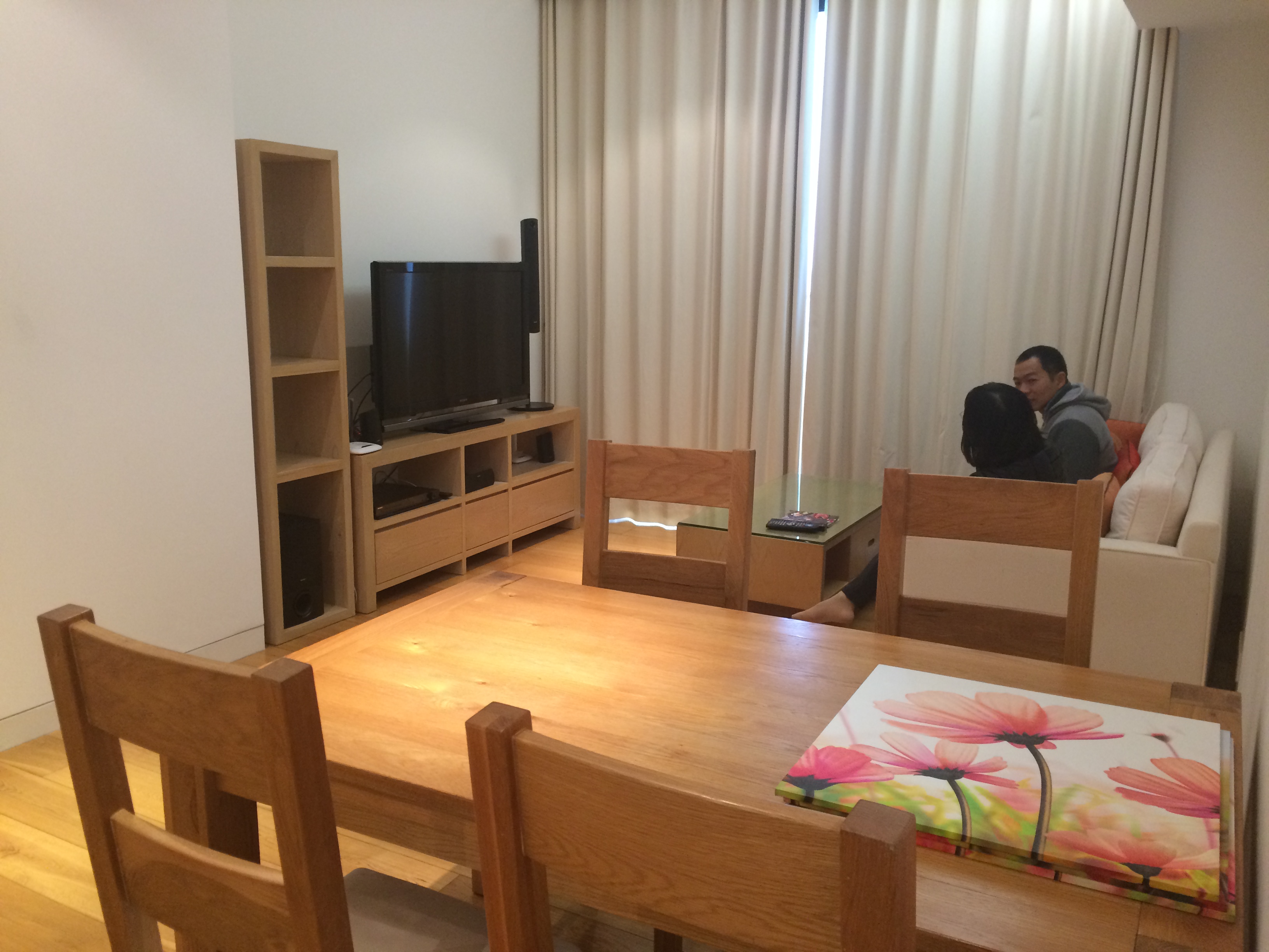 Apartment beautiful luxury Indochina Plaza for rent, east building, Xuan Thuy Street, Cau Giay District, Hanoi