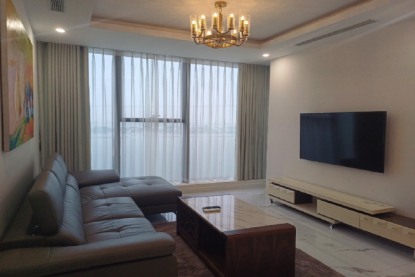 Apartment for lease 3 bedrooms 02 bathrooms located in S2 Sunshine City