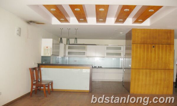 Apartment for rent at M5 Nguyen Chi Thanh street