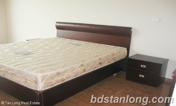 Apartment for rent in 671 Hoang Hoa Tham, Ba Dinh district. 9
